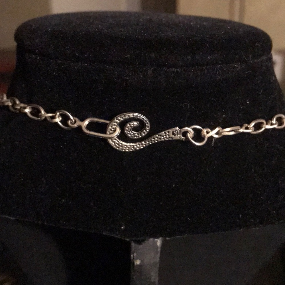 Hand crafted ceramic black and white color blocked necklace - Picture 4 of 4